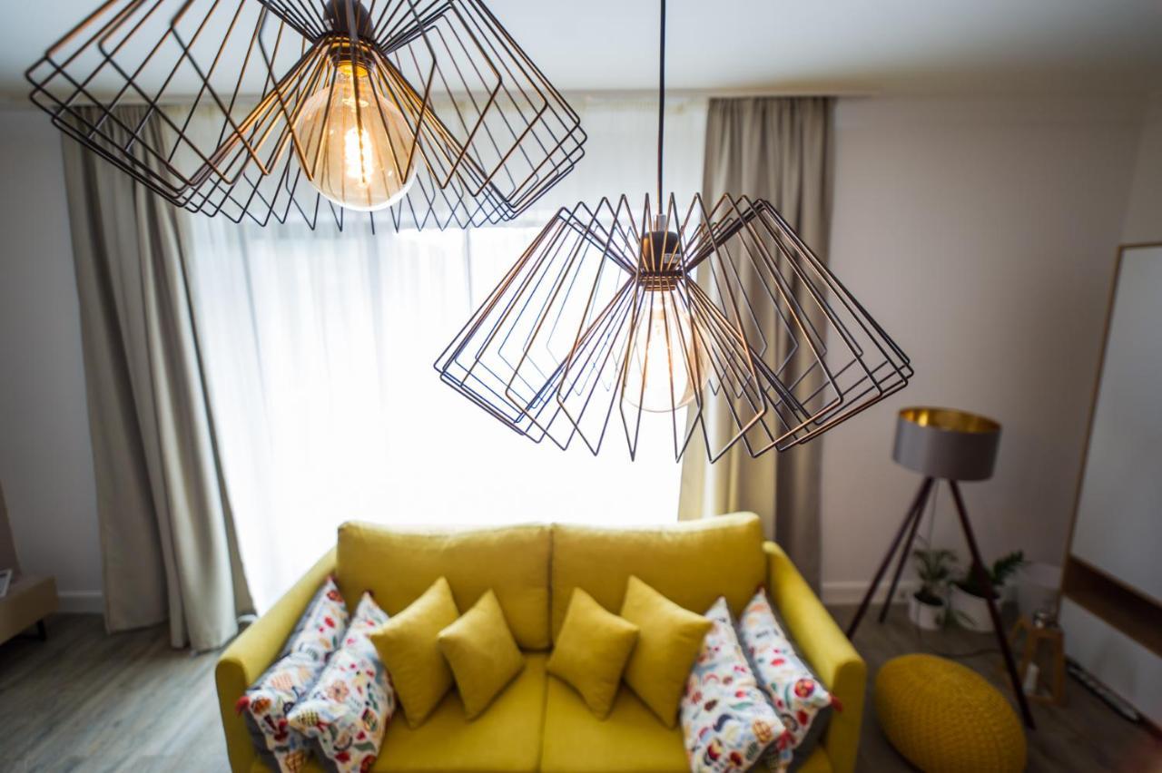 Sarah Deluxe Apartment In Silver Mountain Poiana Brasov Εξωτερικό φωτογραφία