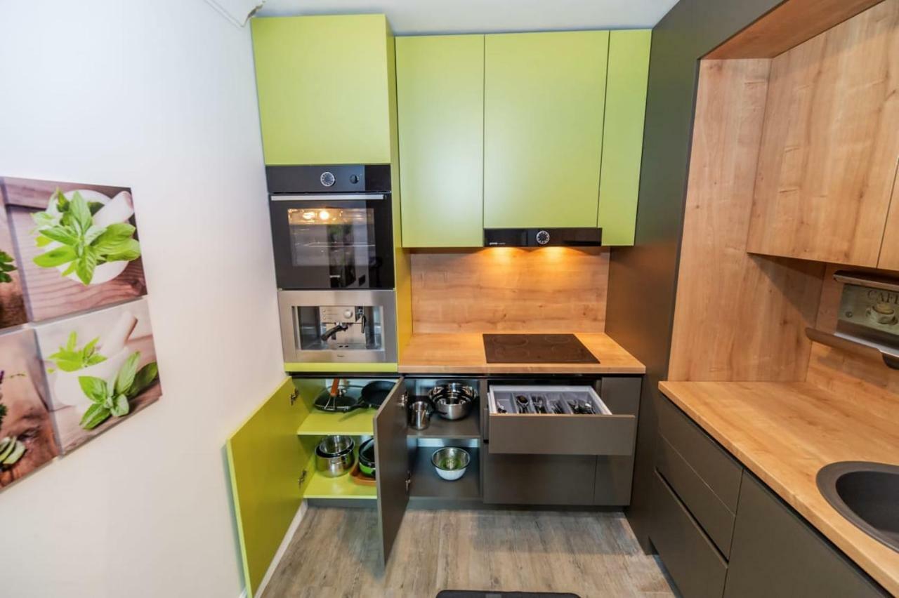 Sarah Deluxe Apartment In Silver Mountain Poiana Brasov Εξωτερικό φωτογραφία